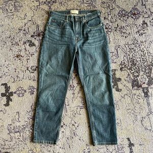 Everlane Cheeky Straight Jean